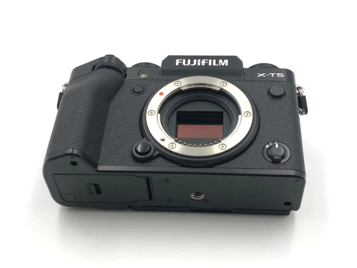 Fujifilm X-T5 - Thumbnail 3