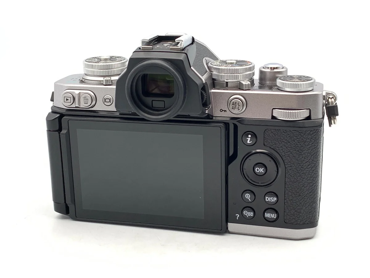 Nikon Zfc - Thumbnail 2