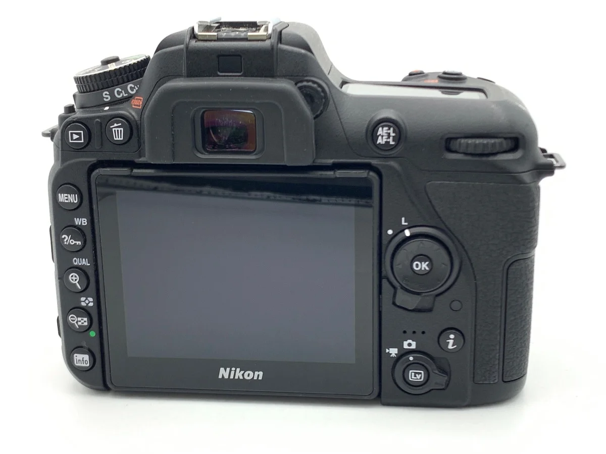 Nikon D7500 - 縮圖 2