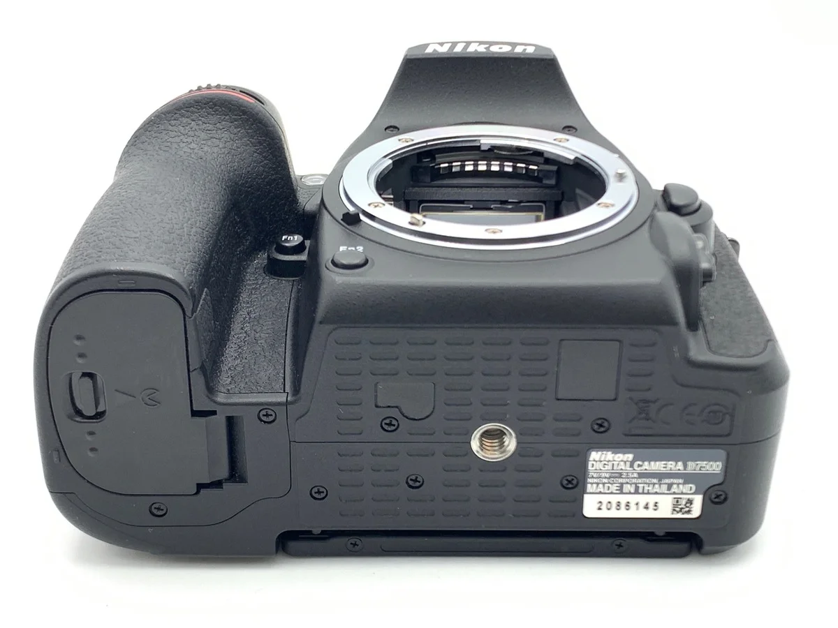 Nikon D7500 - 縮圖 3