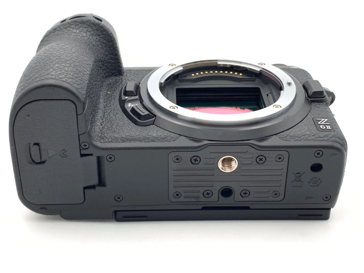 Nikon Z6II - Thumbnail 3