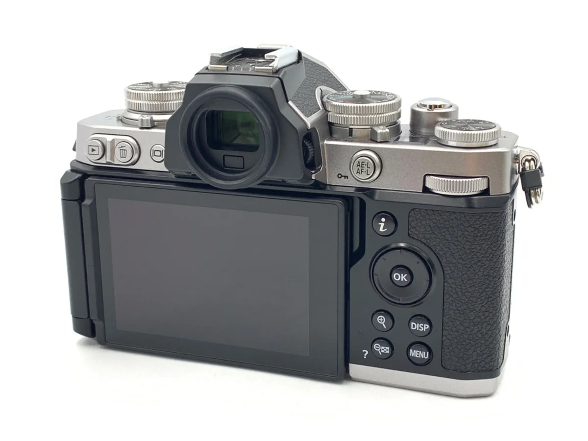 Nikon Zfc - Thumbnail 2
