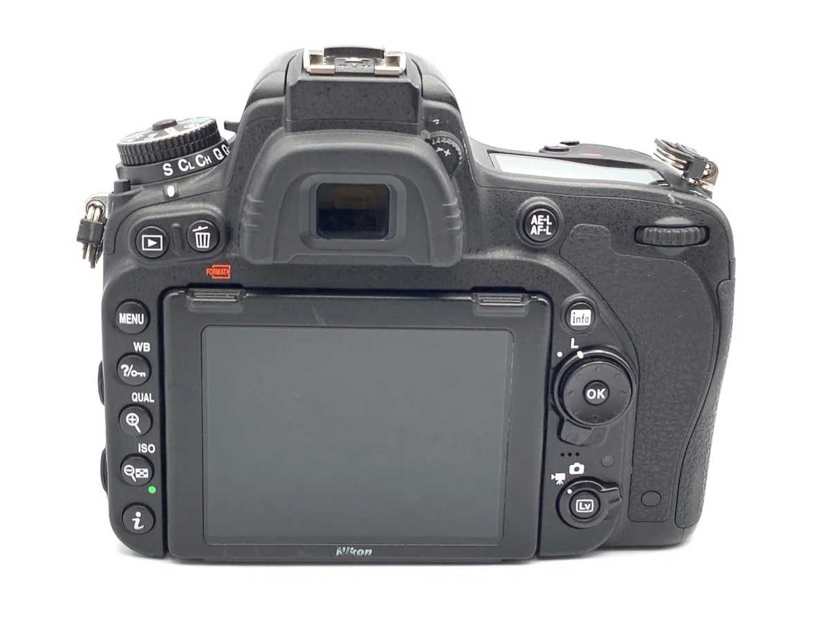 Nikon D750 - Thumbnail 2