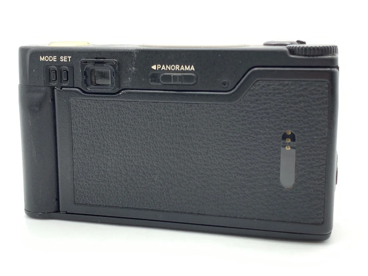 Nikon 28Ti (28/2.8) - Thumbnail 2