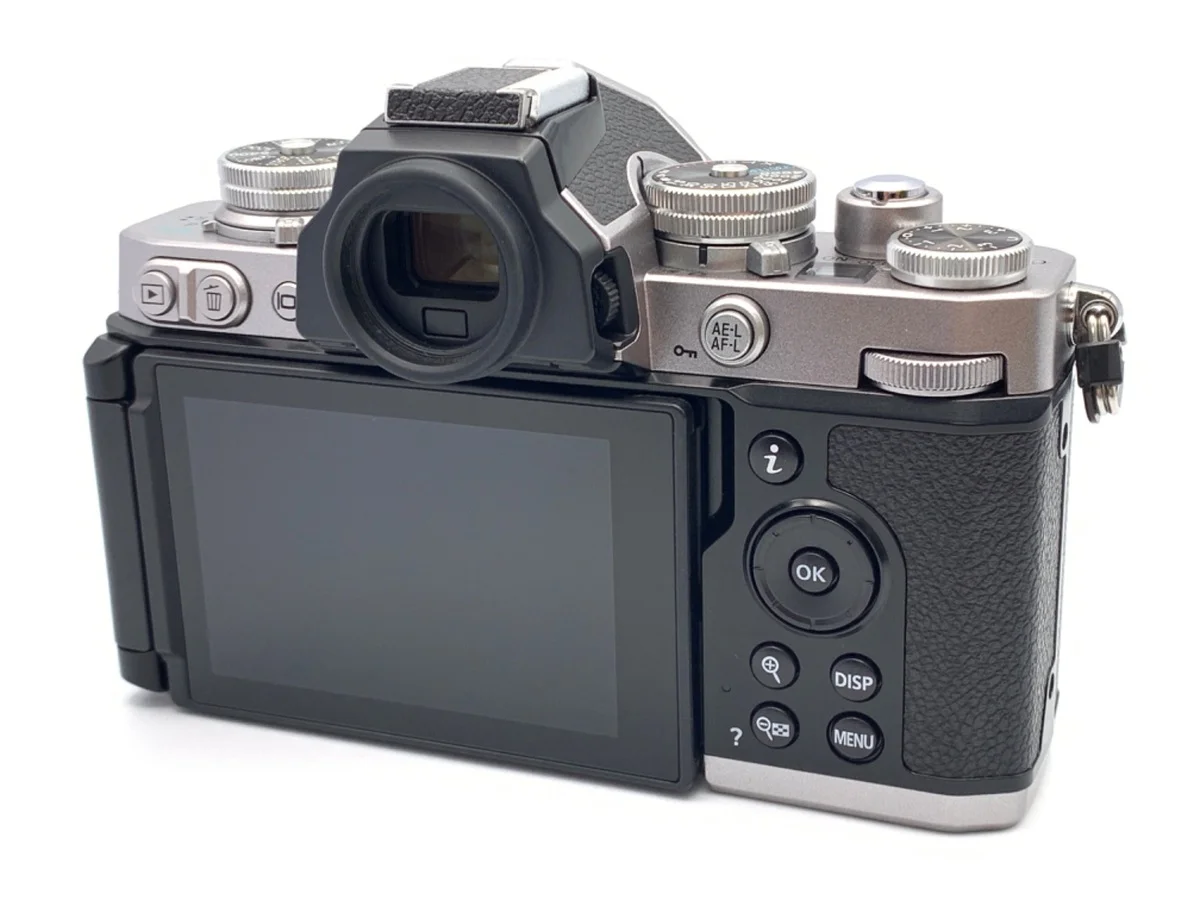 Nikon Zfc - Thumbnail 2