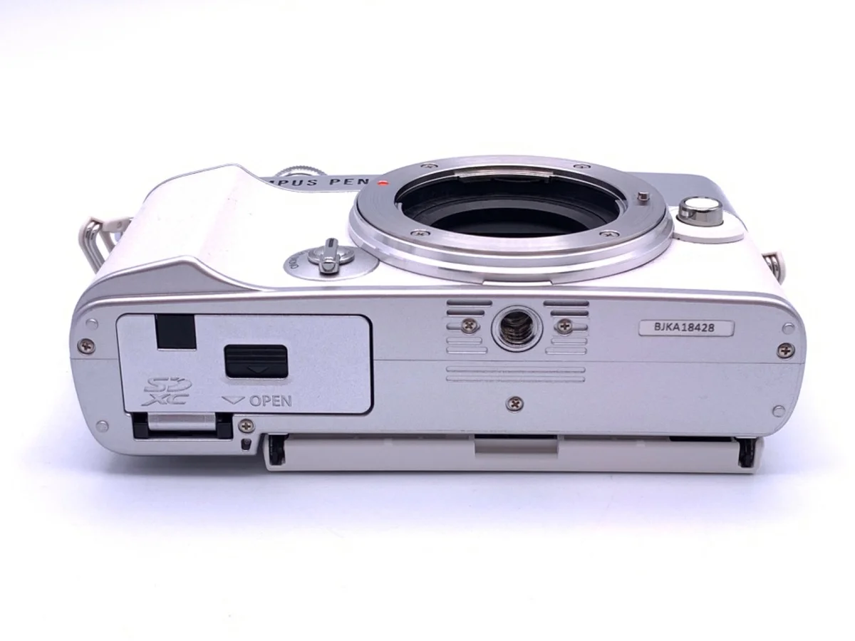 Olympus PEN E-P7 - Thumbnail 3