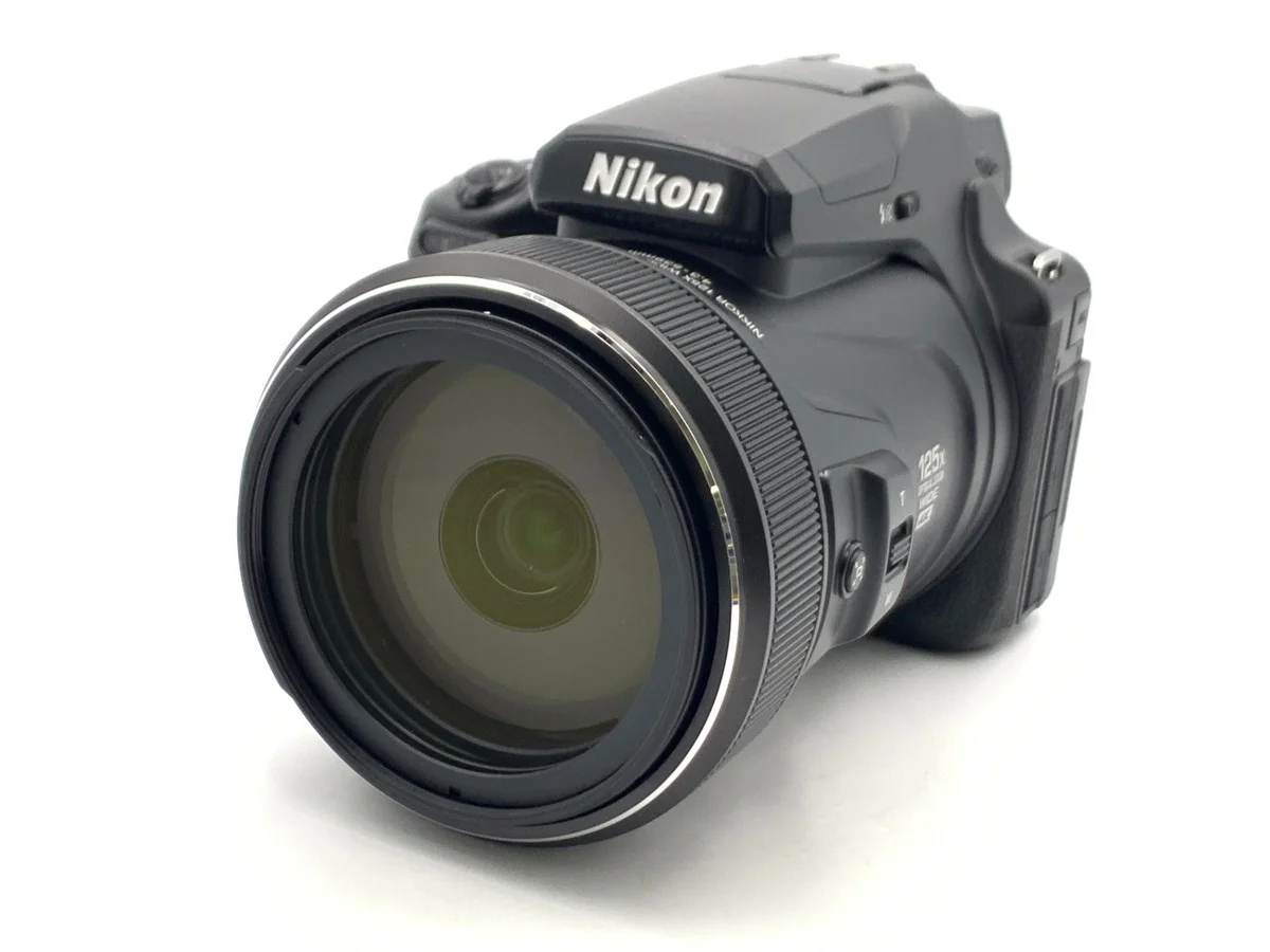 Nikon COOLPIX P1100