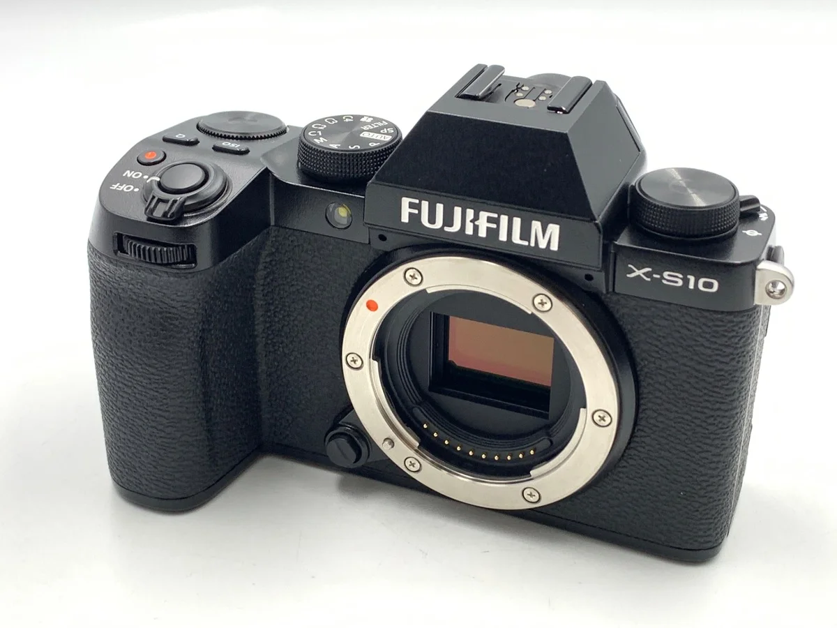 Fujifilm X-S10