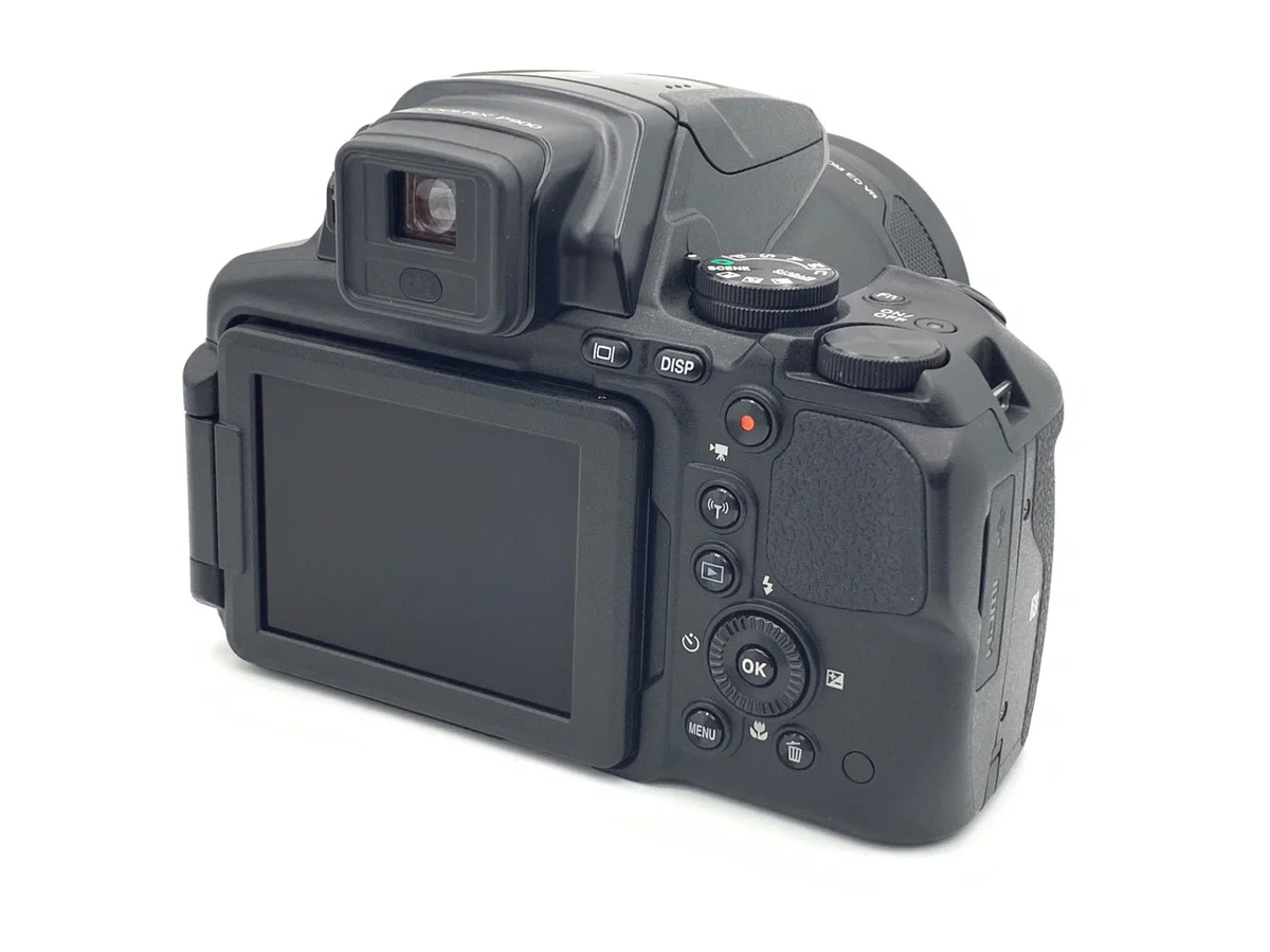 Nikon COOLPIX P900 - Thumbnail 2