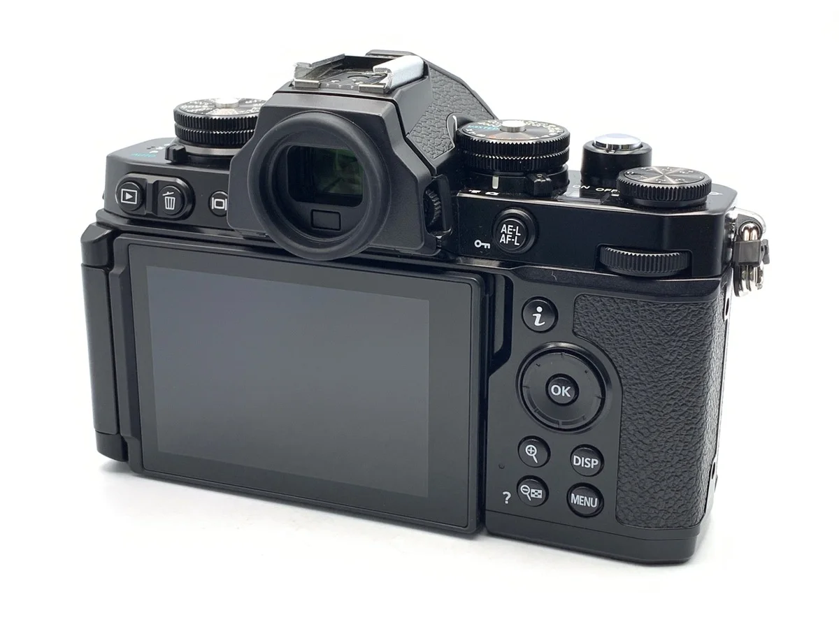 Nikon Zfc - Thumbnail 2