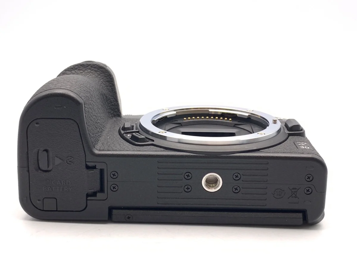 Nikon Z30 - Thumbnail 3