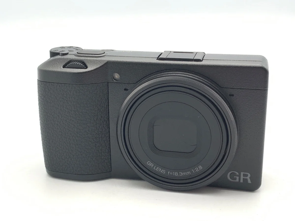 Ricoh GR III