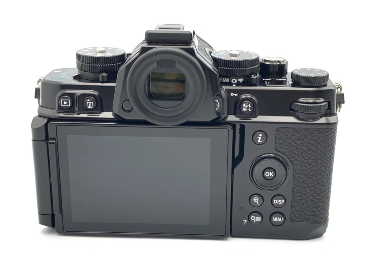 Nikon Zf - Thumbnail 2