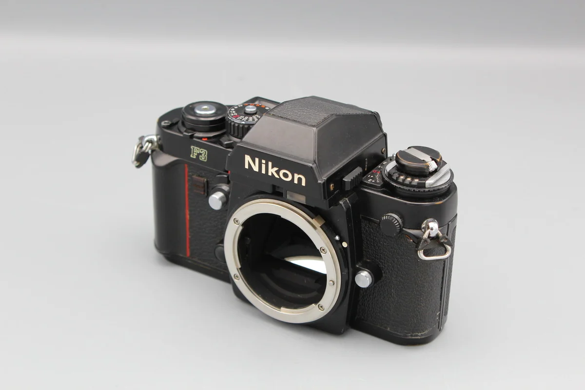 Nikon F3