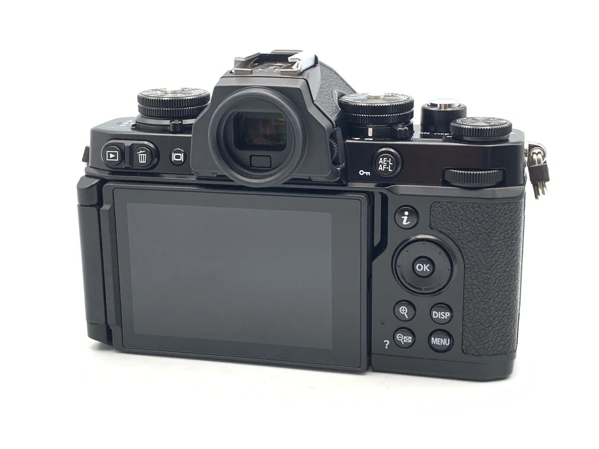 Nikon Zfc - Thumbnail 2