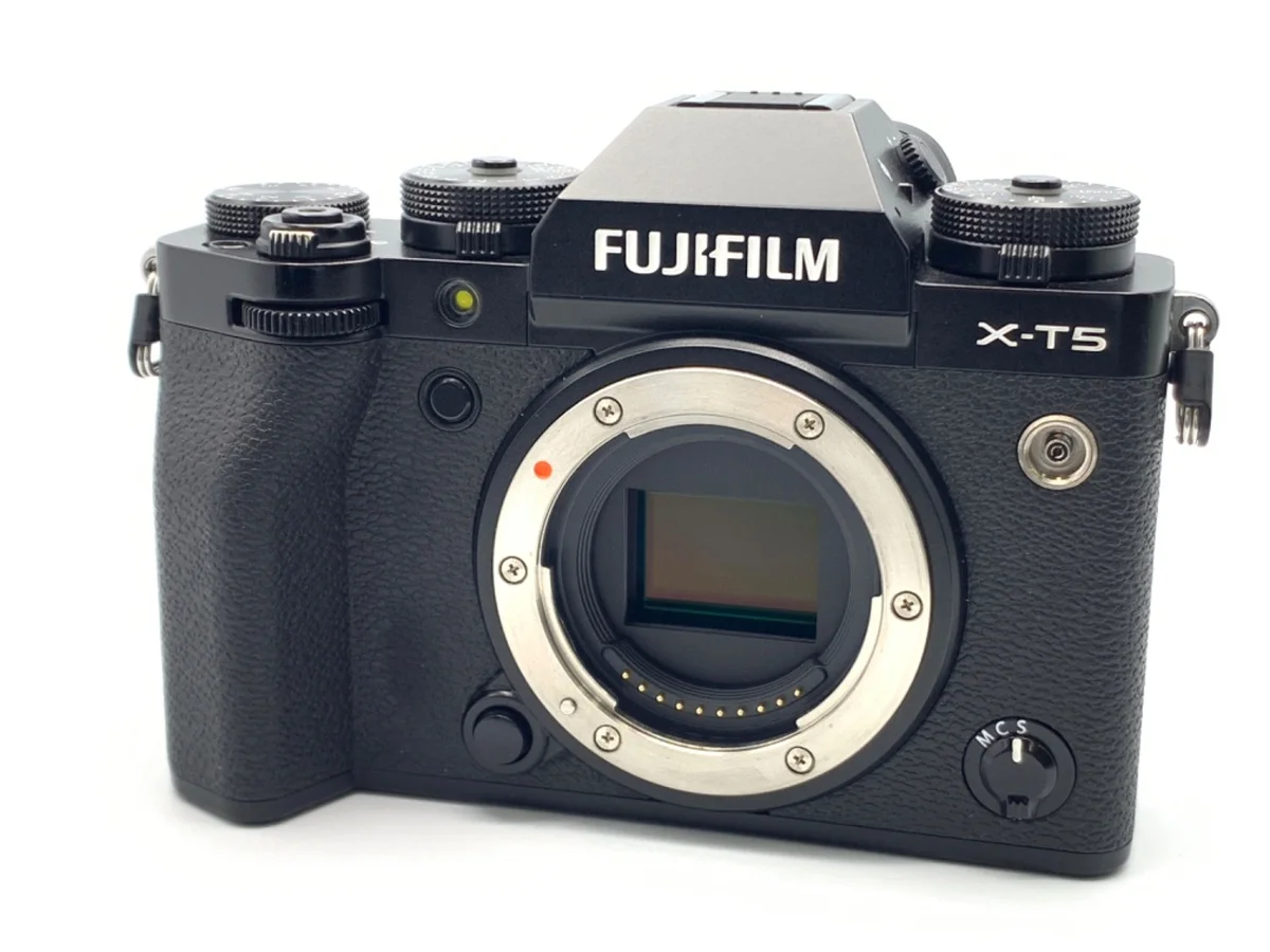 Fujifilm X-T5