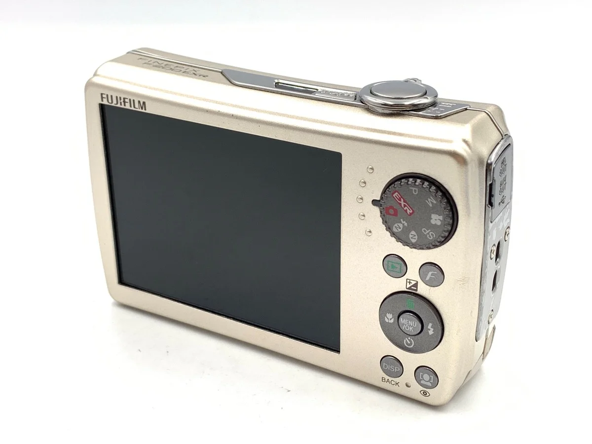 Fujifilm FinePix F200EXR - Thumbnail 2