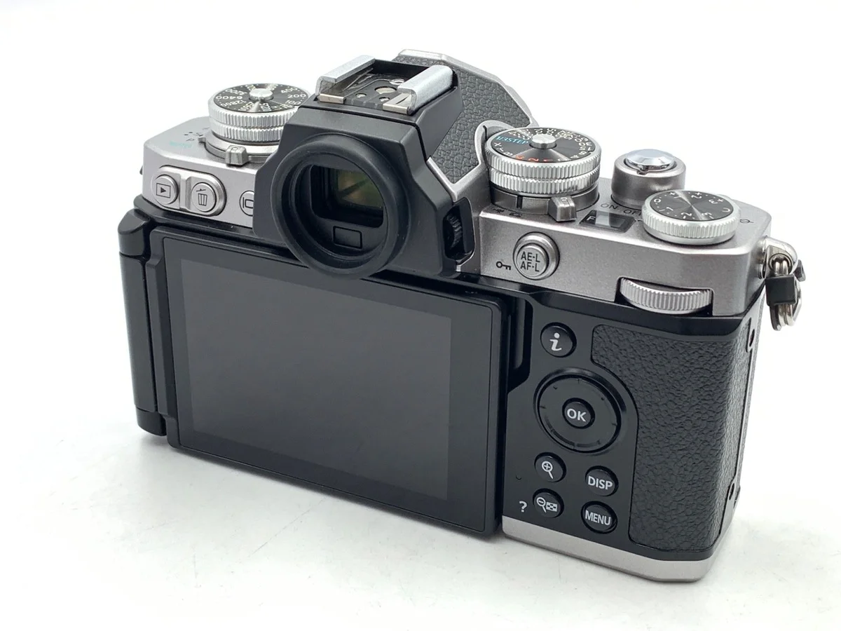 Nikon Zfc - Thumbnail 2