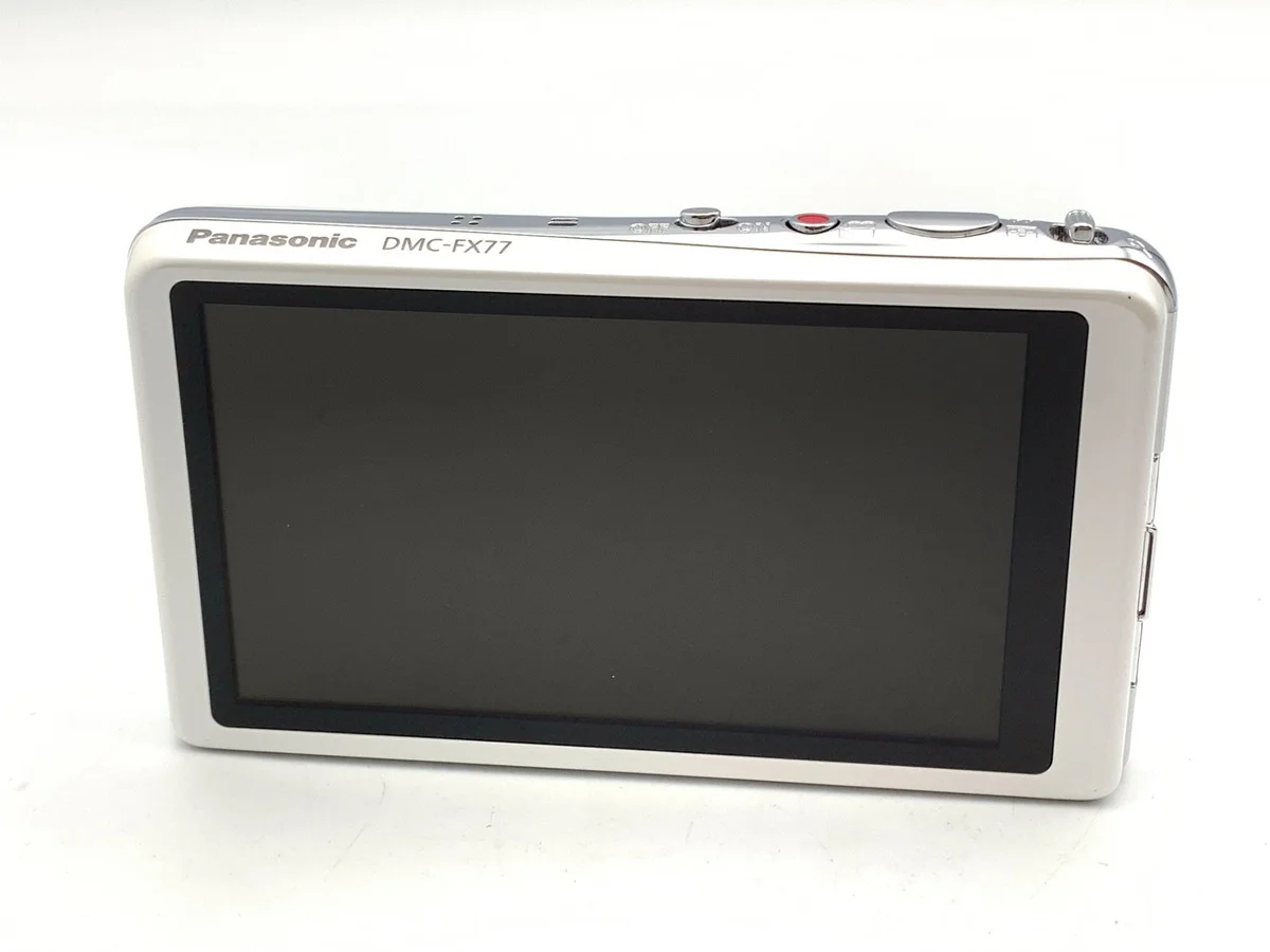 Panasonic LUMIX DMC-FX77 - Thumbnail 2