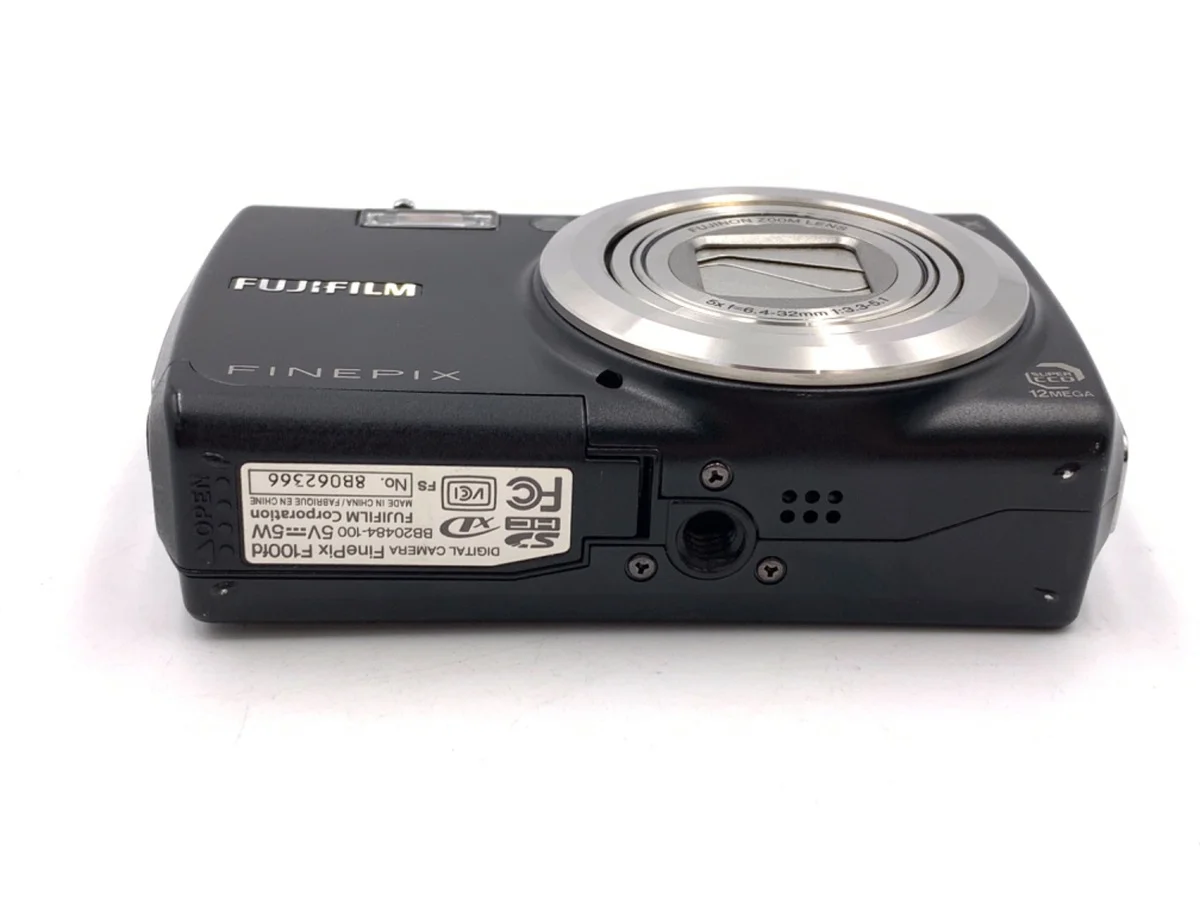Fujifilm FinePixF100fd - Thumbnail 3
