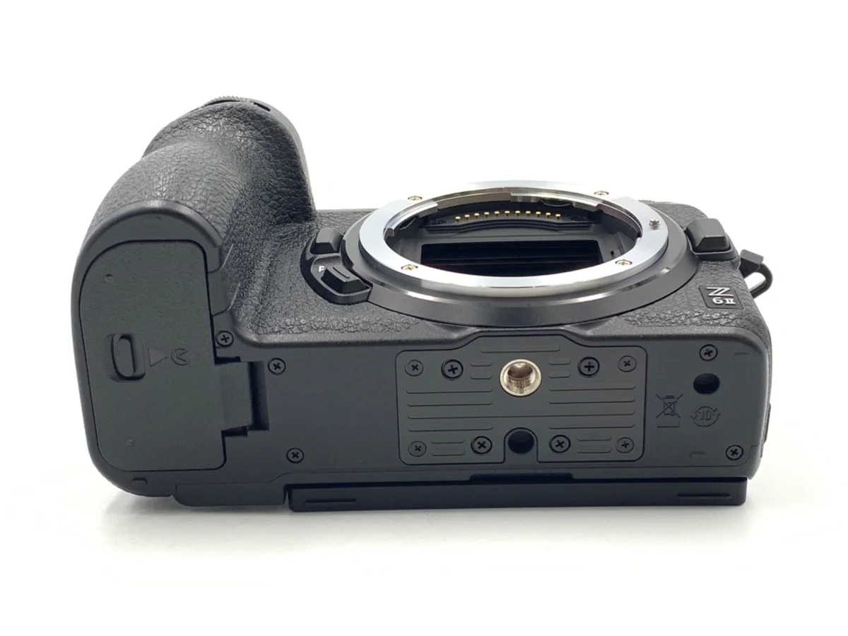 Nikon Z6II - Thumbnail 3