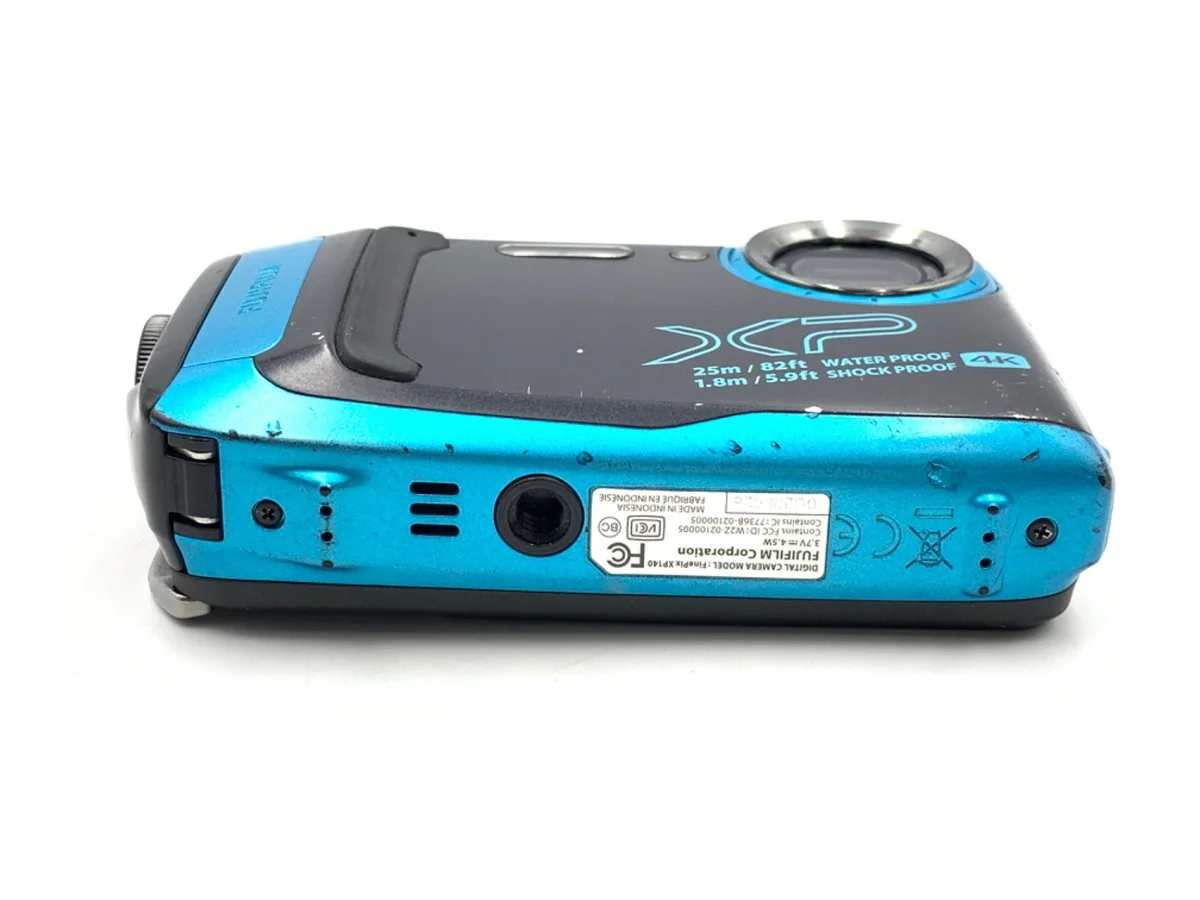 Fujifilm FinePix XP140 - Thumbnail 3