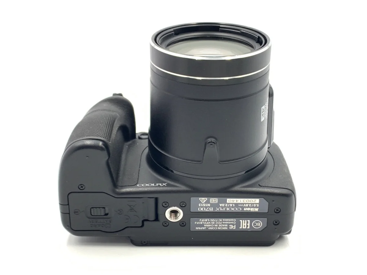 Nikon COOLPIX B700 - Thumbnail 3