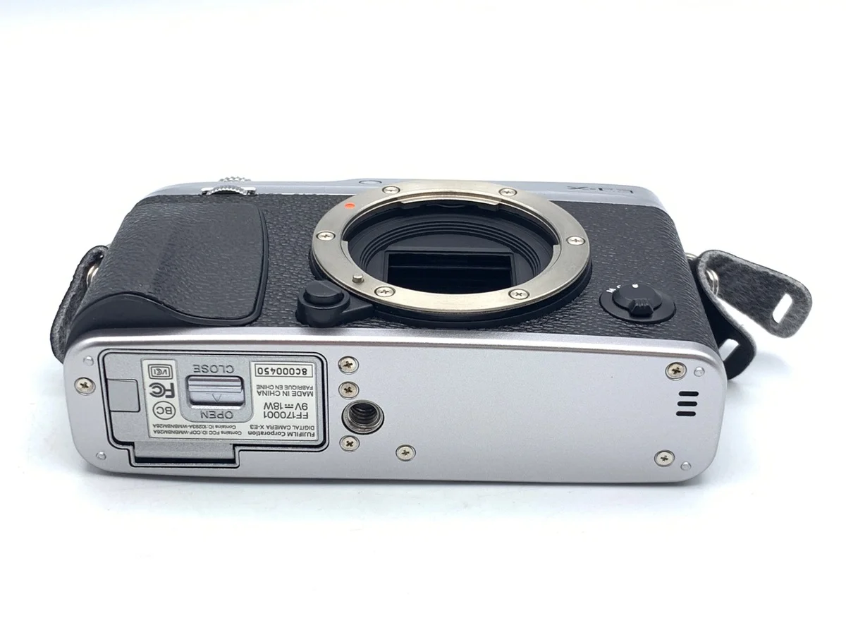 Fujifilm X-E3 - Thumbnail 3