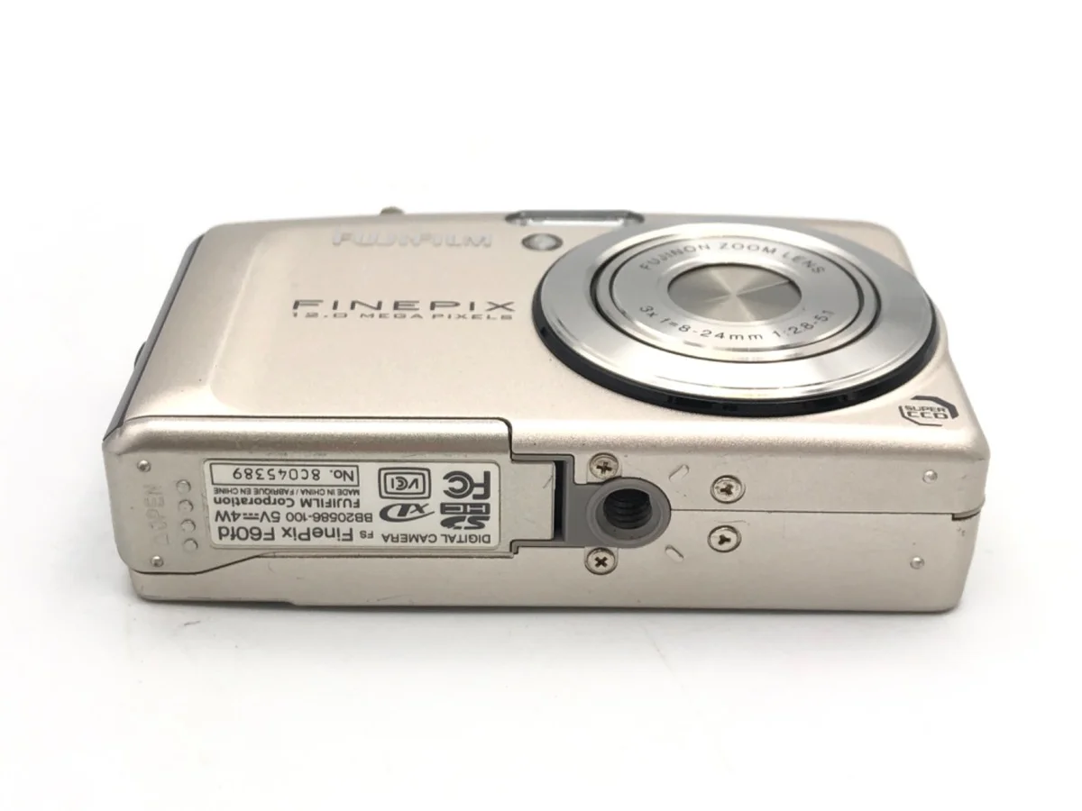 Fujifilm FinePix F60fd - 縮圖 3