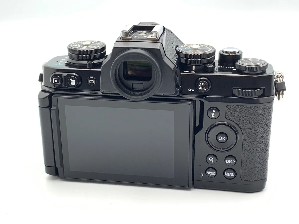 Nikon Zfc - Thumbnail 2